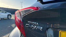 Toyota C-HR 1.8 Hybrid Design 5dr CVT Hybrid Hatchback